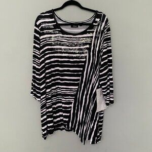 NEW Onque Casual Jersey Top Womens 3X Black White Striped Sequin Asymmetrical